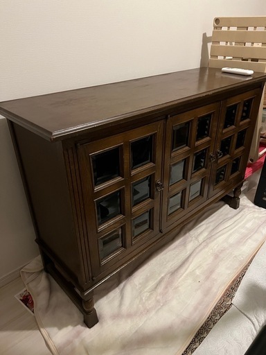 木製キャビネット