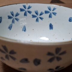 ご飯茶碗2つの画像