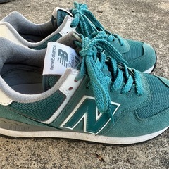 ニューバランス574スニーカー 24cmの画像