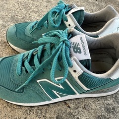 ニューバランス574スニーカー 24cmの画像