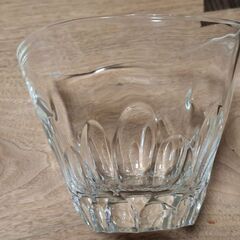 ガラスのアイスペールの画像