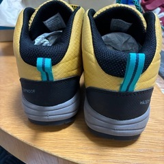 コロンビア登山靴の画像