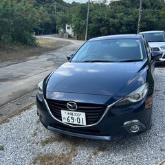 マツダアクセラハイブリッド平成25年式の画像