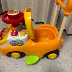 アンパンマン よくばりビジーカーの画像