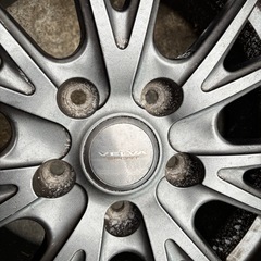 スタッドレス　ブリヂストン　215/60R 16　215/60R    の画像