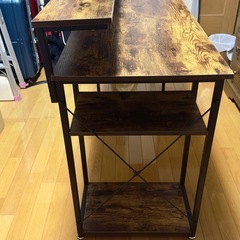 ワーキングデスクの画像