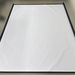 プロジェクタースクリーン の画像