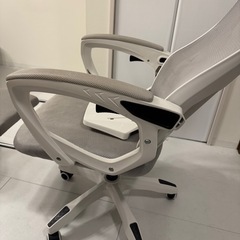 オフィスチェアの画像