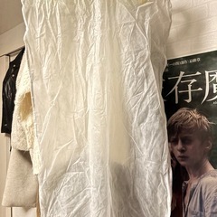 服 カバー 3種の画像