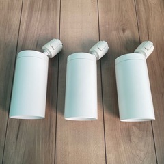 Koizumi コイズミ照明 LEDスポットライト  シリンダー型のホワイトスポットライト3個セットの画像