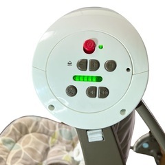 【電動・折り畳み・コンパクト】 fisher price　電動 バウンサーの画像