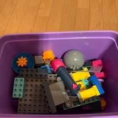 アンパンマン  だだんだんブロックバケツ
の画像