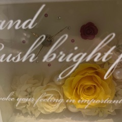 他の出品物とセットで無料　プリザーブドフラワー　置き時計の画像