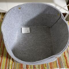 M739  IKEA  PUDDA  バスケット  28x28x23cm グレーの画像