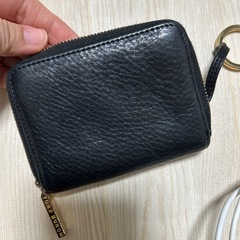 トリバーチの財布
の画像