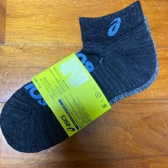 asics ソックスの画像