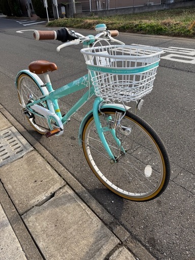 マハロ　22インチ　自転車　子供用　　