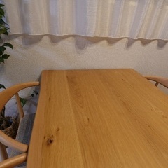 【取引中】【2026年1月お渡し】ダイニングテーブル　140㎝　オーク　木製　一枚板風　4人の画像