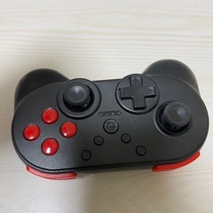 ワイヤレスコントローラー ANS-SW071 ブラック／レッドの画像