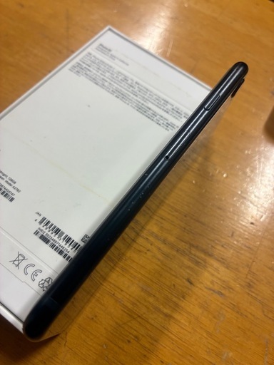 iPhoneSE3 ミッドナイト 128GB SIMフリー