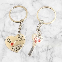【新品】ペア love ハート ペアキーホルダー ペアリング キーホルダー キーリング 矢 アロー キューピットの画像
