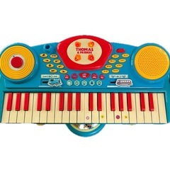 機関車トーマス　キーボード　丸椅子　セット　ジャンク品の画像