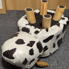 牛　スツール の画像