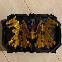 仮面ライダーセイバー　ジャドウドラゴンワンダーランドブックの画像