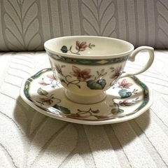 ティーカップセットの画像