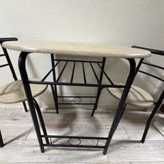 テーブル、チェア
の画像
