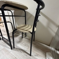 テーブル、チェア
の画像