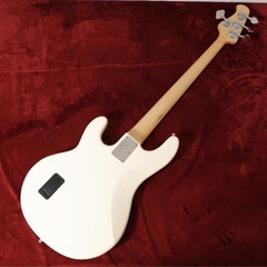 sterling musicman stingray ray4の画像