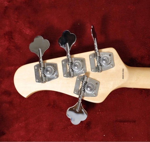 エレキベースmusicman stingray ray4