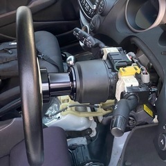 【美品】MOMOステアリングの画像