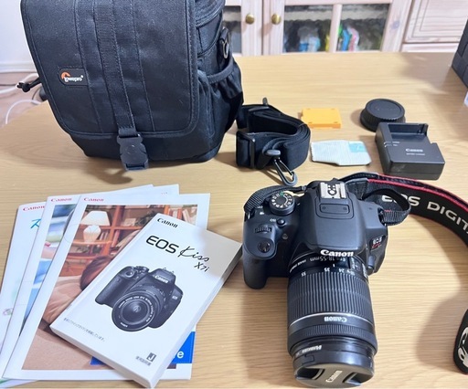 Canon 一眼レフカメラEOS kiss X7i レンズセットDS126431　カメラケース付き