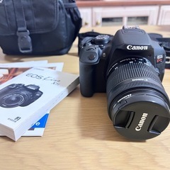 Canon 一眼レフカメラEOS kiss X7i レンズセットDS126431　カメラケース付きの画像