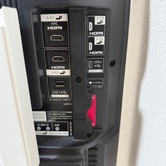 32インチ液晶テレビ　➕　テレビ台の画像