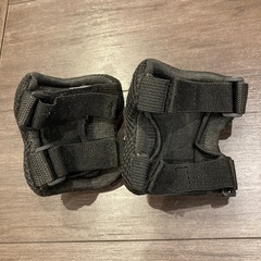 スケートボード　自転車　キッズ　プロテクターセットの画像