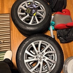 Continental 215/60R16 スタッドレスタイヤ・ホイールセットの画像
