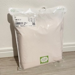 【UNIQLO】キルトパジャマ シルバニアファミリー（長袖） 120サイズの画像