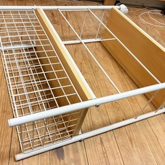 台所用の移動式棚の画像