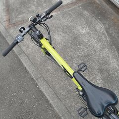 【極美品】BRIDGESTONE ブリヂストン 電動アシスト自転車 TB1e ティービーワン TB7B42 T.Xネオンライム B400バッテリー 27インチ 7段変速 充電器あり 譲渡証明書の画像