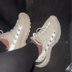 モンクレール　スニーカー　靴の画像