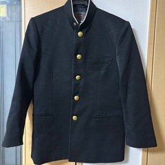中学校制服の画像