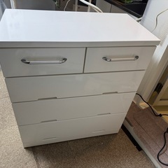 タンス、白いタンスの画像