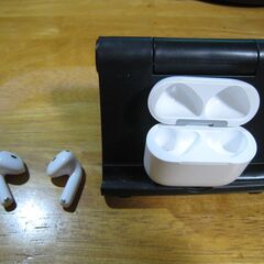 Air Pods 4（アクティブ・ノイズ・キャンセリング搭載）の画像
