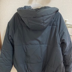 ポロ　ダウン　ブラック　Mサイズの画像