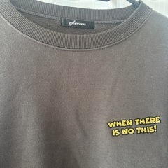 gleam ダークグレー トレーナーの画像