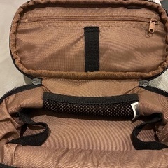 ポール＆ジョー　イーストパック　世界限定モデル　コスメケース　化粧ケース　OVAL CASE　EASTPAK　PAUL&JOEの画像