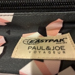 ポール＆ジョー　イーストパック　世界限定モデル　コスメケース　化粧ケース　OVAL CASE　EASTPAK　PAUL&JOEの画像